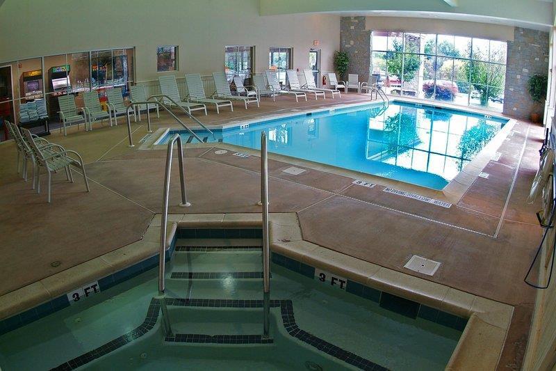 Hotel Western Revere &