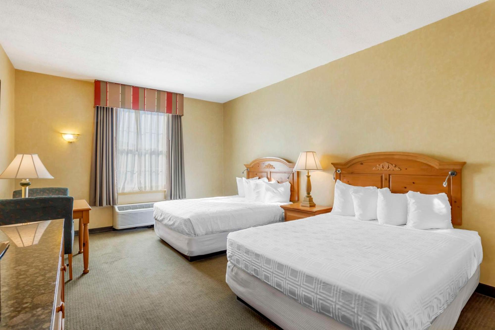 Hotel Western Revere Inn&suites